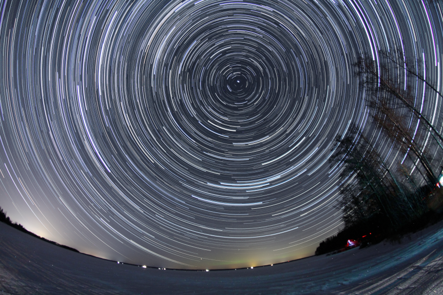 Night sky time lapse & star trails in freezing weather 4./5.12.2021